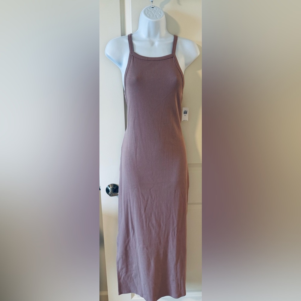 Old Navy Mauve Ribbed Maxi Dress